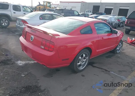 2006 Ford Mustang Gt z USA, uszkodzony, nr VIN 1ZVHT82H265264907